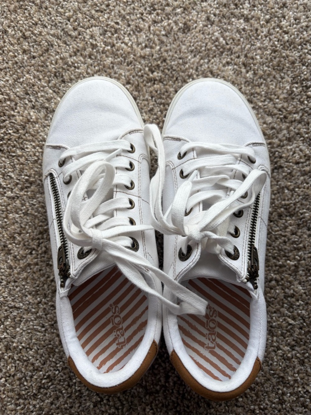 Taos Z Soul Women’s White Canvas Lace-Up Sneakers with Side Zipper